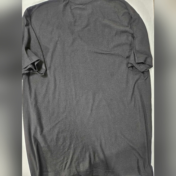 Batman T-Shirt‎ Mens XL DC Comics Black Red Graphic Casual Movie Logo Tee NEW - Picture 6 of 6